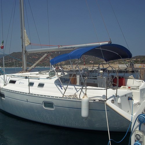 Rent / charter Sailing Yacht for Full Day Tour, Half Day Tour, Harbour Cruise & Private Charter in Malta & Gozo - Oceanis 351