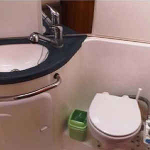 Bavaria 42 Cruiser  (17)