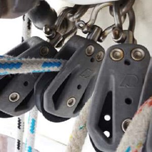 Bavaria 42 Cruiser  (25)