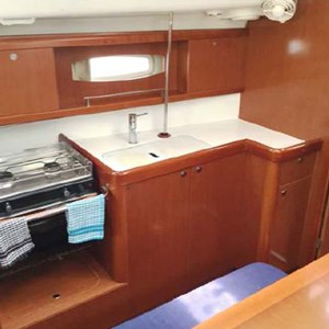 Beneteau 40  (10)
