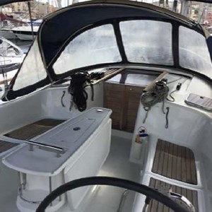 Beneteau 40  (6)