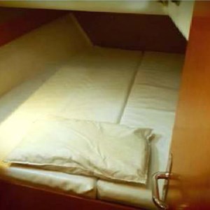 Beneteau Cyclades 43.4 (18)