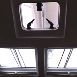 Beneteau Oceanis 50 (12)