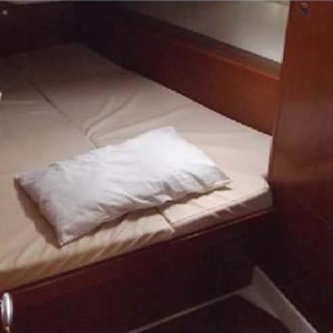 Beneteau Oceanis 50 (18)