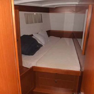 Beneteau Oceanis 48 (10)