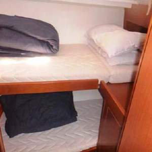 Beneteau Oceanis 48 (11)