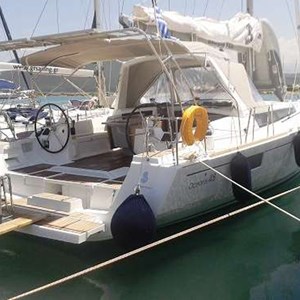Beneteau Oceanis 48 (2)