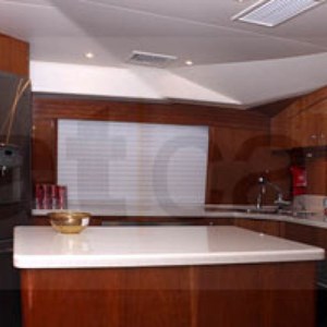 24m Luxury Fishing Yacht (3)