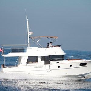 Beneteau Swift Trawler 44 (1)