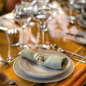 dining_area_cu_001_fin