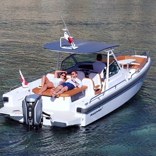 Rent / charter Motor Boat for Full Day Tour & Private Charter in Malta & Gozo - Axopar 28 Hard Top
